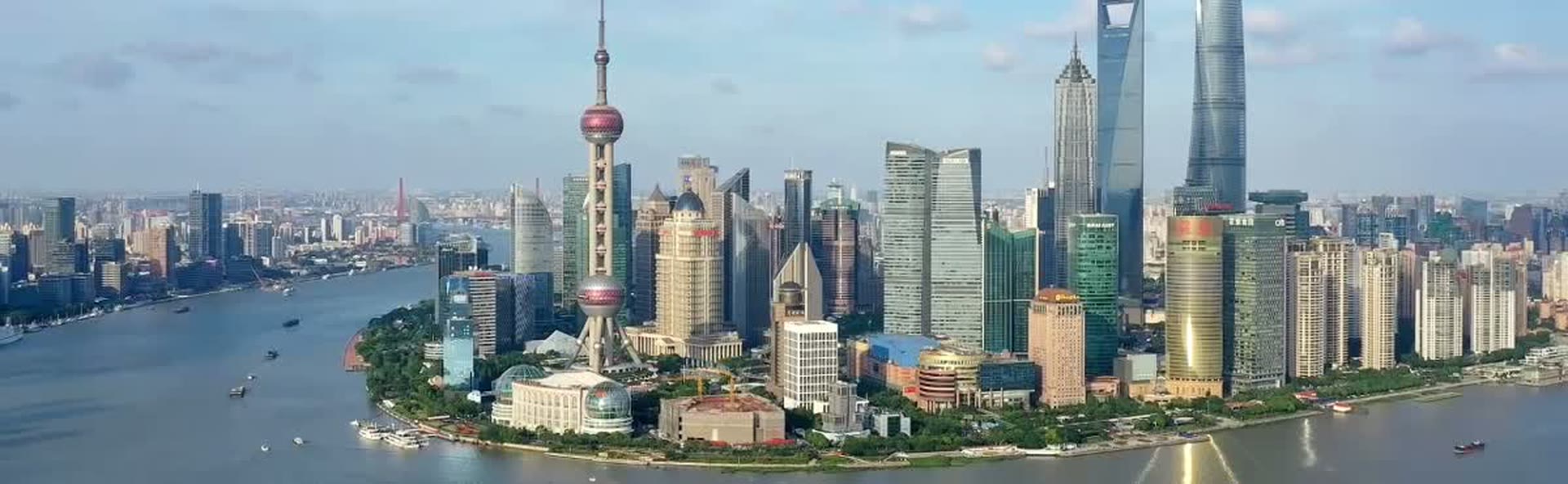 源目标所在城市上海的城市景观